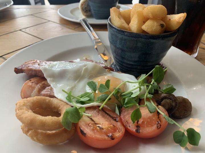 Review: The Goddard Arms, High Street, Swindon