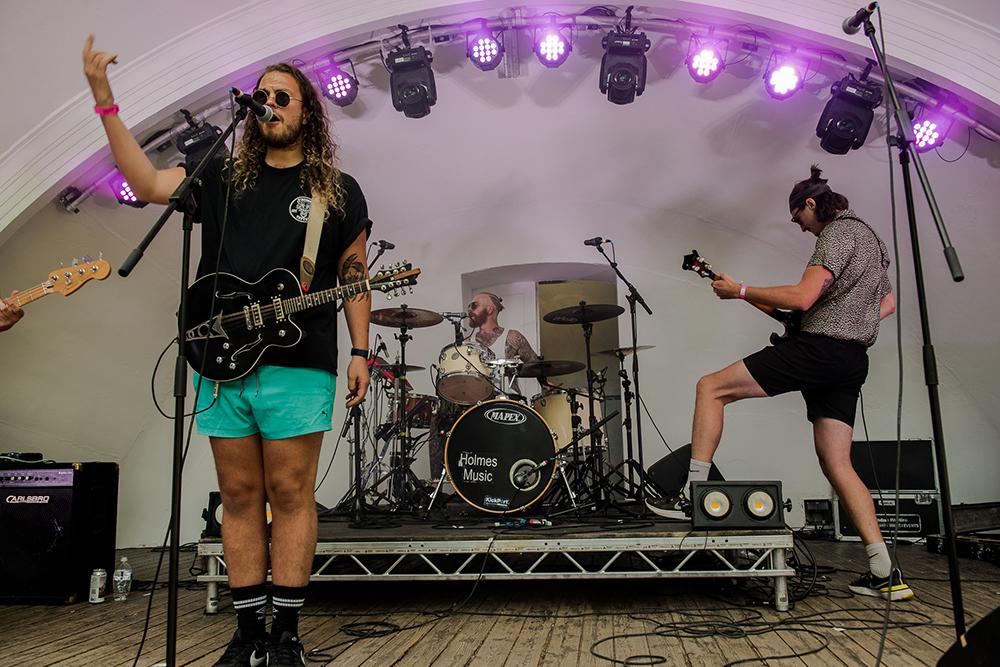 [GALLERY] Swindon's My Dad's Bigger Than Your Dad Festival rocks the Old Town Bowl