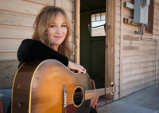 Nashville singer-songwriter Gretchen Peters to play stint of UK tour dates