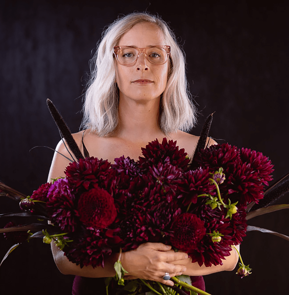 Laura Veirs shares mesmerising video to 