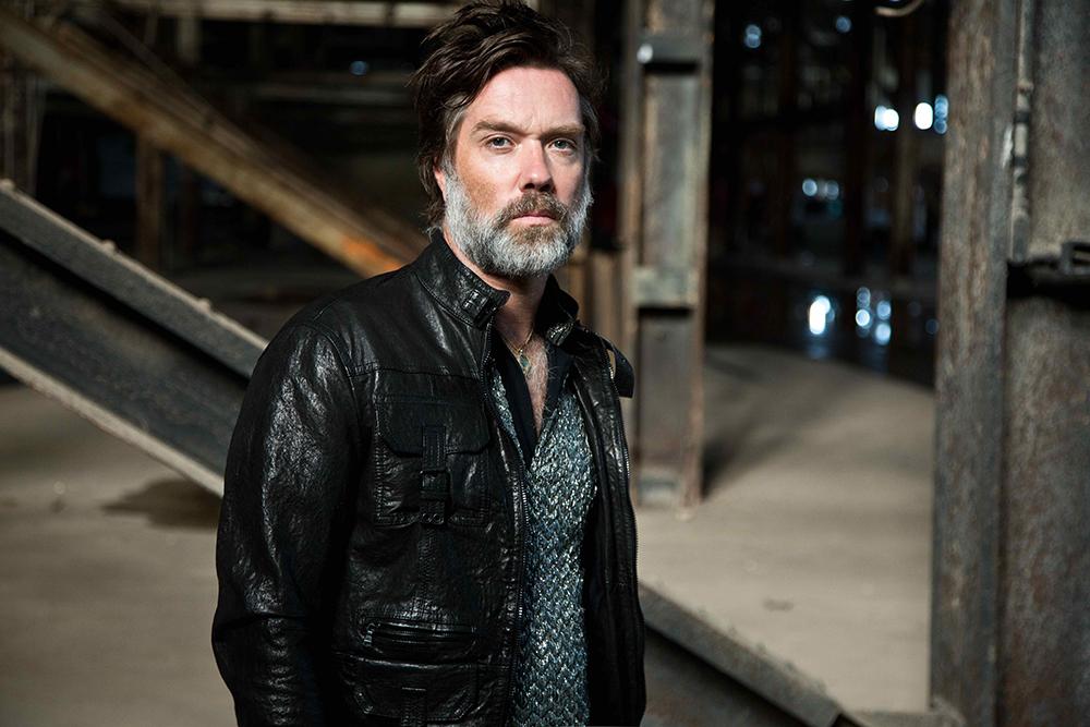 Rufus Wainwright releases new concert recording