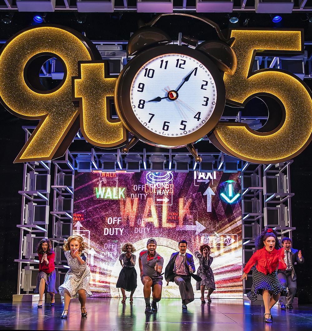 Review: Dolly Parton’s hit feminist musical, 9 to 5 at Oxford’s New Theatre well worth ‘tumbling out of bed’ for