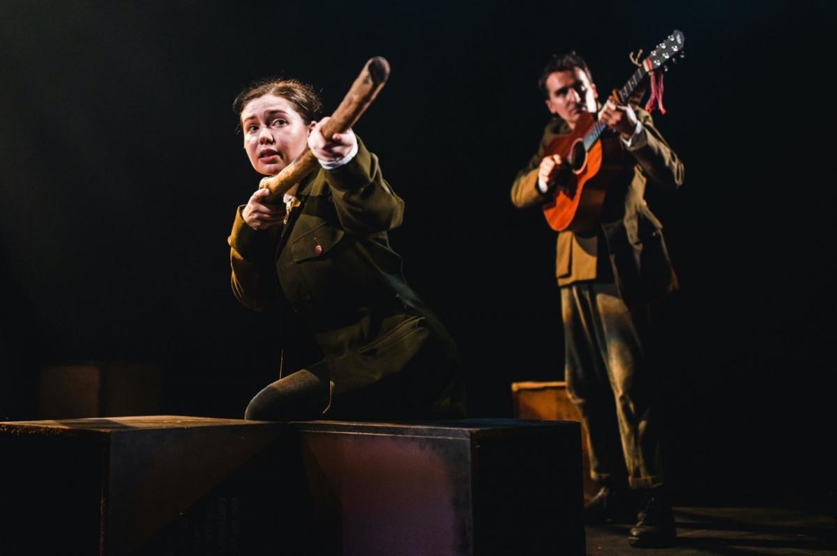 FIRST LOOK AT PRIVATE PEACEFUL AT THE BARN THEATRE