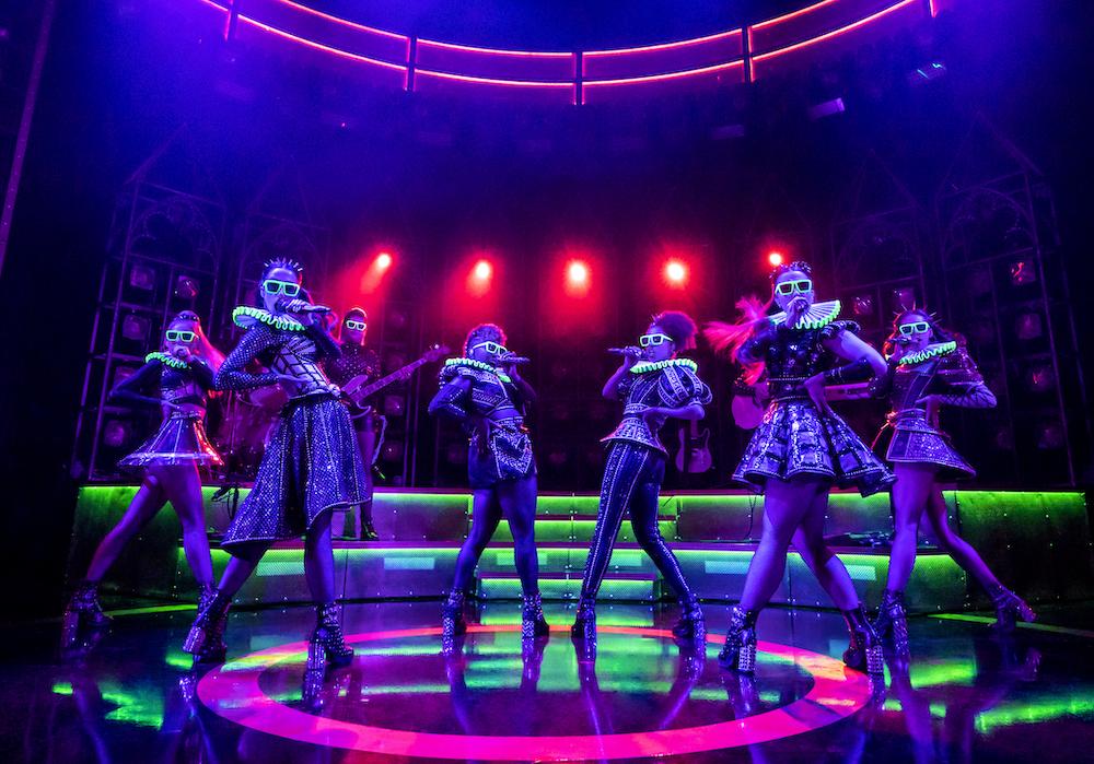 SIX The Musical hits Oxford Playhouse