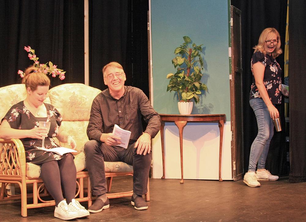 There's 'A Fly in the Ointment' at Thame Players Theatre